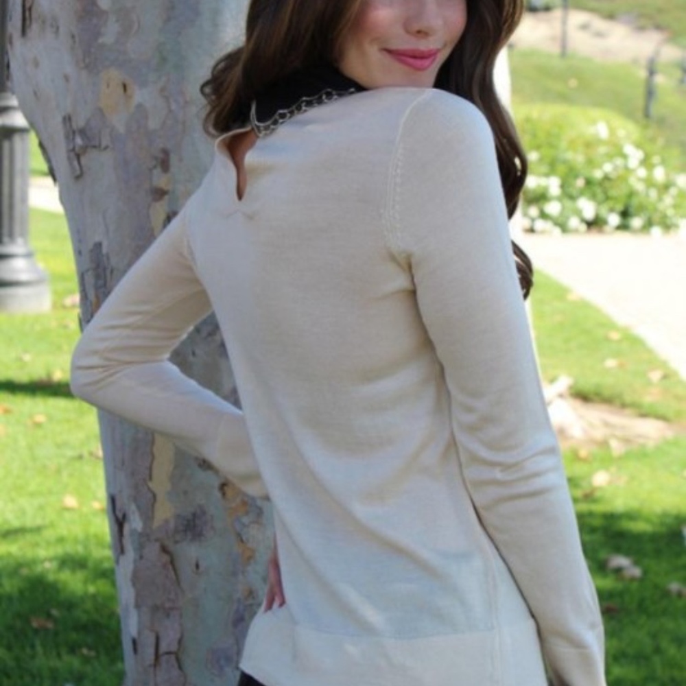 Last 1! NWT Jeweled Collar Sweater - Picture 5 of 5
